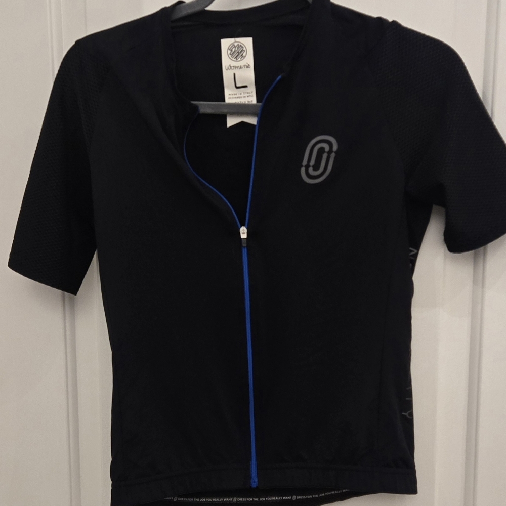 Ostroy Women's rat Lion Jersey, NWOT, Size L.